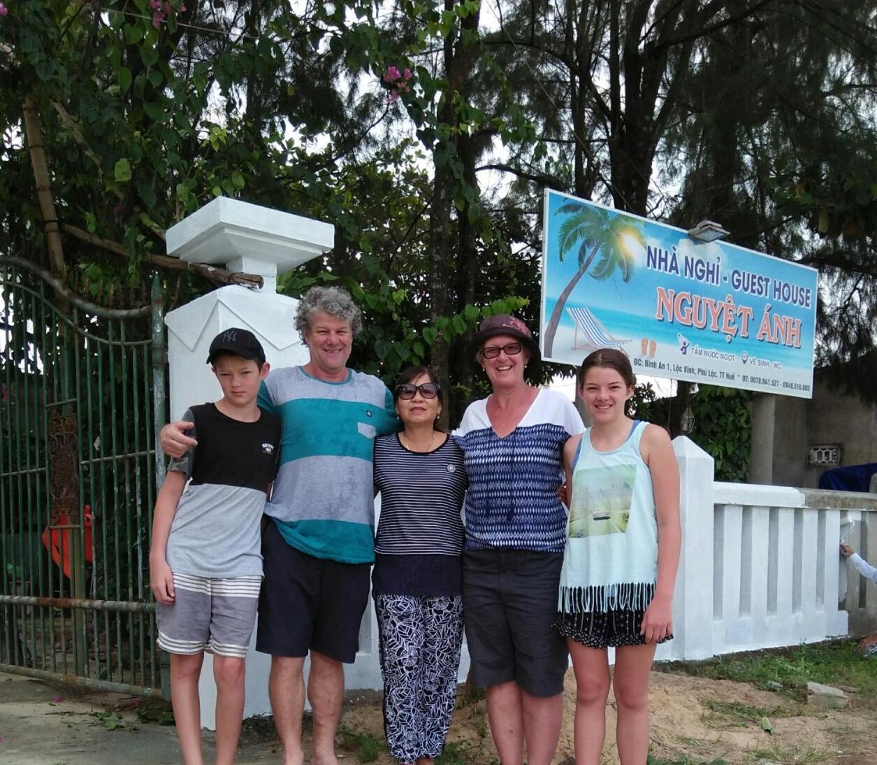Nguyet Anh Guesthouse Lang Co Exterior foto